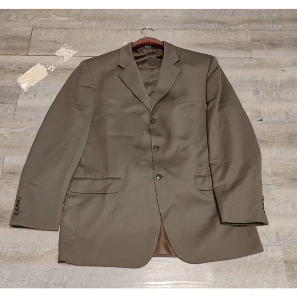 Albert Nipon 2 Piece Suit Mens 40L pant 38x33L Solid Brown Three Button